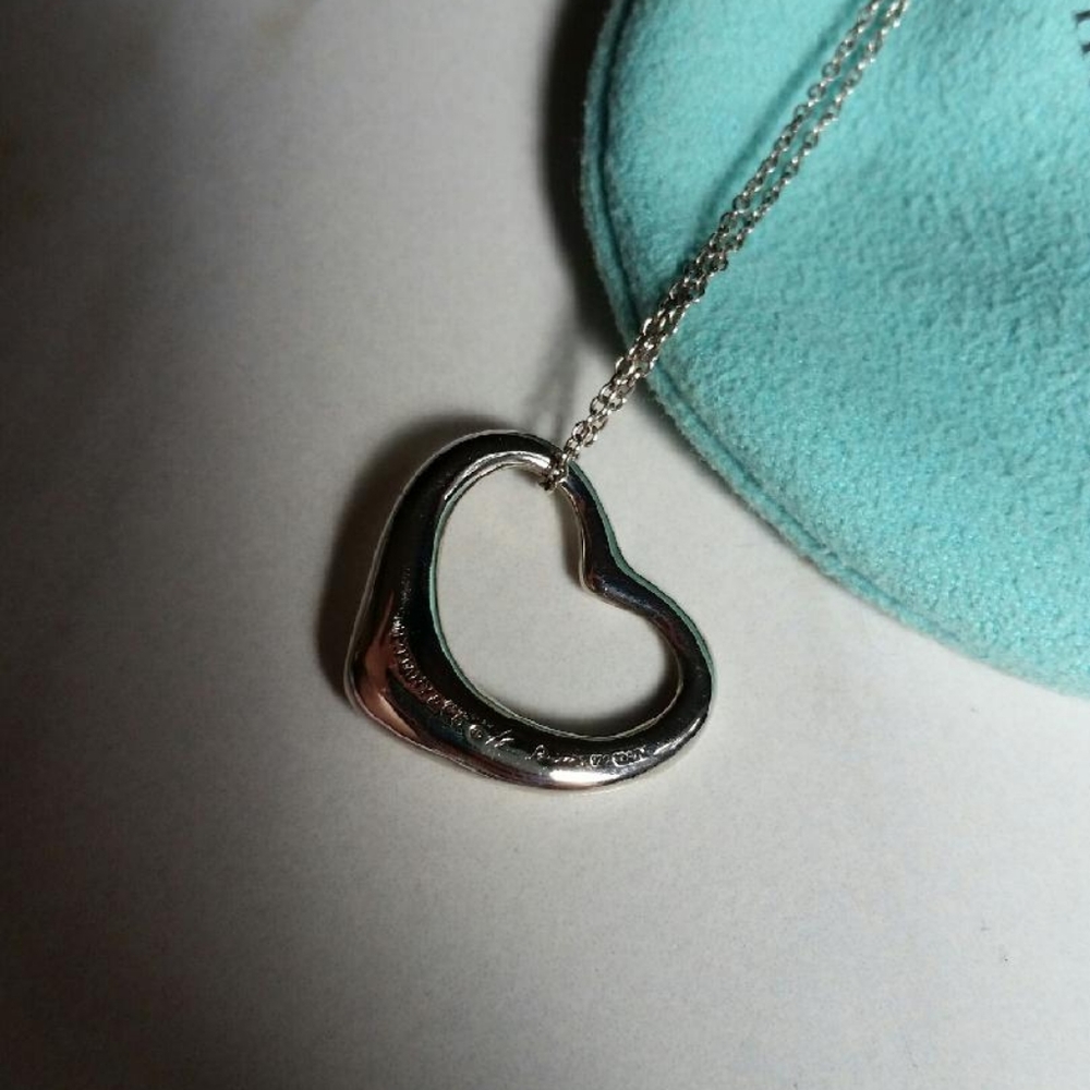 Tiffany Elsa Peretti Open Heart Silver Necklace